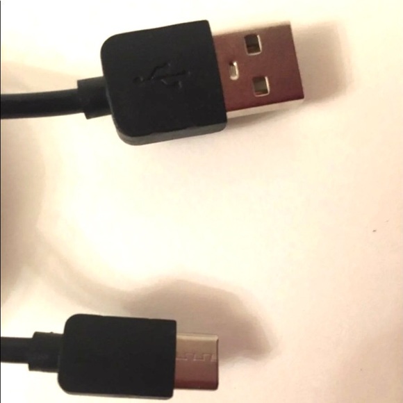 USB Type C Cable. 4 Ft. - Picture 2 of 4